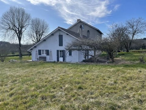 Image d'un propriété authentique à 337000€ à valeuil (24310)