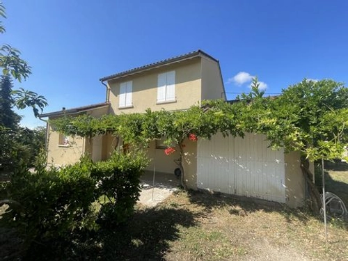 Image d'un maison de type 5 a proximite immediate de figeac à 228000€ à lunan (46100)