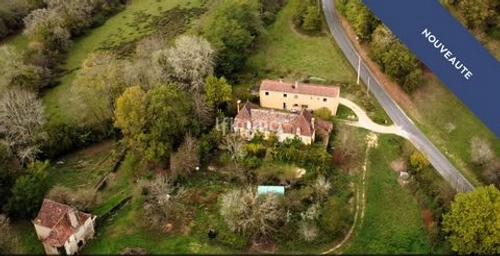 Image d'un chartreuse avec longère et moulin sur un terrain d à 454200€ à les farges (24290)