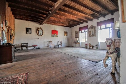 Image d'un ancienne chapellerie - les ateliers d'artistes à 180000€ à septfonds (82240)